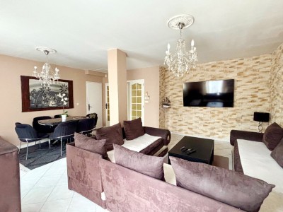 Maison 4 pices au calme et sans vis  vis A VENDRE - VENISSIEUX - 86.53 m2 - 319000€