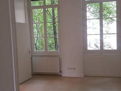 APPARTEMENT T3 A LOUER - LYON 6EME ARRONDISSEMENT - 75 m2 - 941 € charges comprises par mois