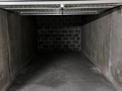 GARAGE A LOUER - LYON 3EME ARRONDISSEMENT - 79�&euro; charges comprises par mois