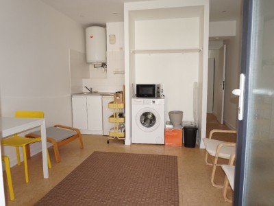 APPARTEMENT T1 A LOUER - VILLEURBANNE - 29.55 m2 - 696�&euro; charges comprises par mois