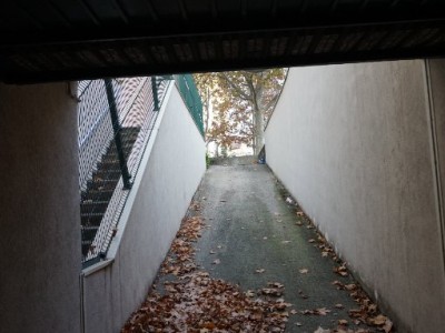 GARAGE A LOUER - VILLEURBANNE - 86�&euro; charges comprises par mois