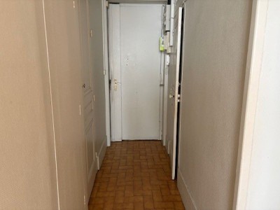 APPARTEMENT T1 A LOUER - LYON 7EME ARRONDISSEMENT - 41.32 m2 - 623�&euro; charges comprises par mois