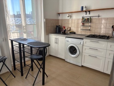 APPARTEMENT T2 A LOUER - LYON 8EME ARRONDISSEMENT - 50.79 m2 - 856 &euro; charges comprises par mois
