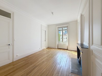 APPARTEMENT T3 A VENDRE - LYON 6EME ARRONDISSEMENT - 62.89 m2 - 325 000 &euro;