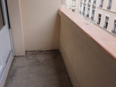 APPARTEMENT T3 A LOUER - LYON 6EME ARRONDISSEMENT - 67.04 m2 - 1 177 &euro; charges comprises par mois