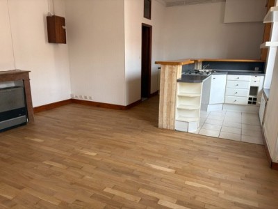 APPARTEMENT T2 A LOUER - LYON 6EME ARRONDISSEMENT - 44.08 m2 - 765 &euro; charges comprises par mois
