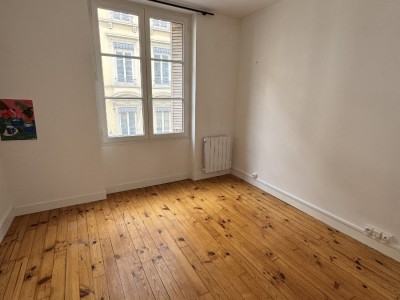 APPARTEMENT T1 A LOUER - LYON 6EME ARRONDISSEMENT - 23.3 m2 - 695 &euro; charges comprises par mois