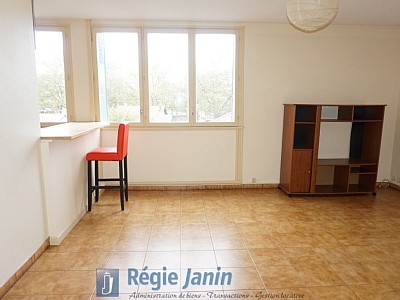 APPARTEMENT T3 A LOUER - VENISSIEUX - 63 m2 - 854€ charges comprises par mois