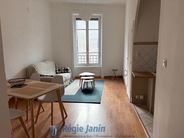APPARTEMENT T2 A LOUER - LYON 3EME ARRONDISSEMENT - 36 m2 - 813 € charges comprises par mois