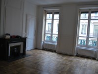 APPARTEMENT T3 A LOUER - LYON 2EME ARRONDISSEMENT - 75.57 m2 - 1 244 € charges comprises par mois